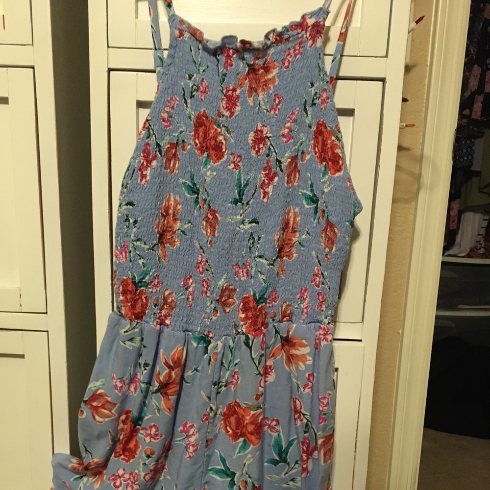 Cute flower pattern romper! perfect for summer